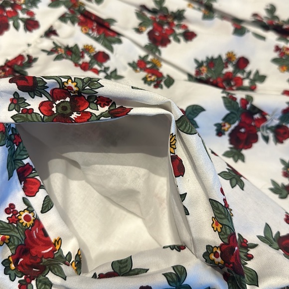 Brooks Brothers White & Red Floral Fit and Flare Dress Size 10 - Picture 6 of 7